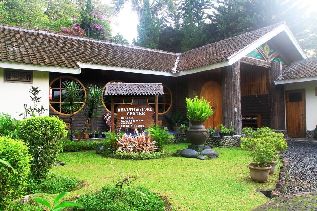Hotel Taman Sari Sukabumi Exterior photo